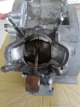 Laden Sie das Bild in den Galerie-Viewer, Motor Rumpfmotor RV 125