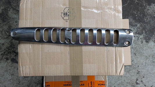 Chromblende Auspuff RV 50