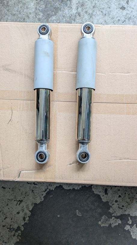 Stossdämpfer 1 Paar original RV 50
