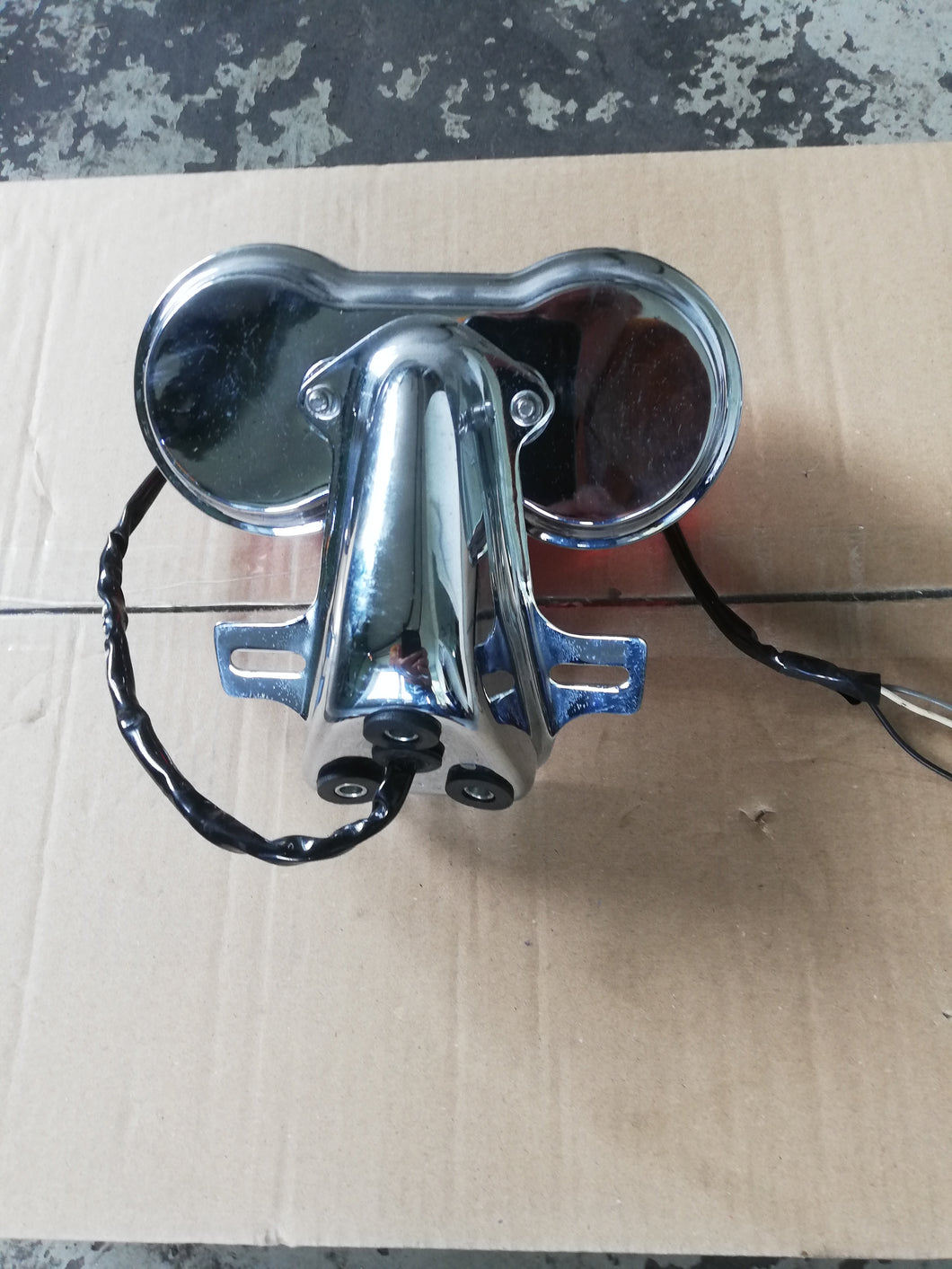 Rücklicht komplett mit Halter RV 50 90 125