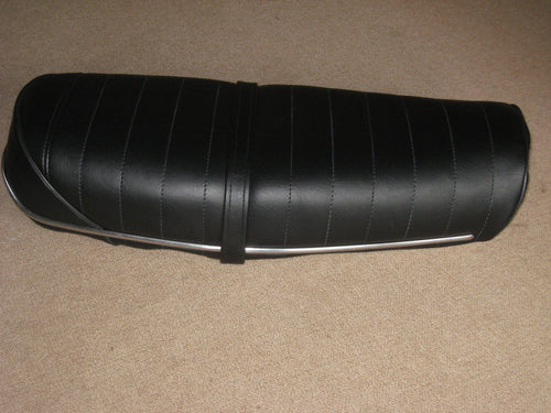 CB 250/350 Scrambler Sitzbankbezug inkl. Riemen