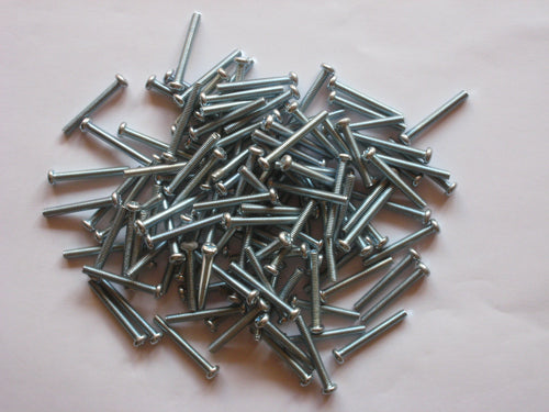 Kreutzschlitzschrauben M4 27mm
