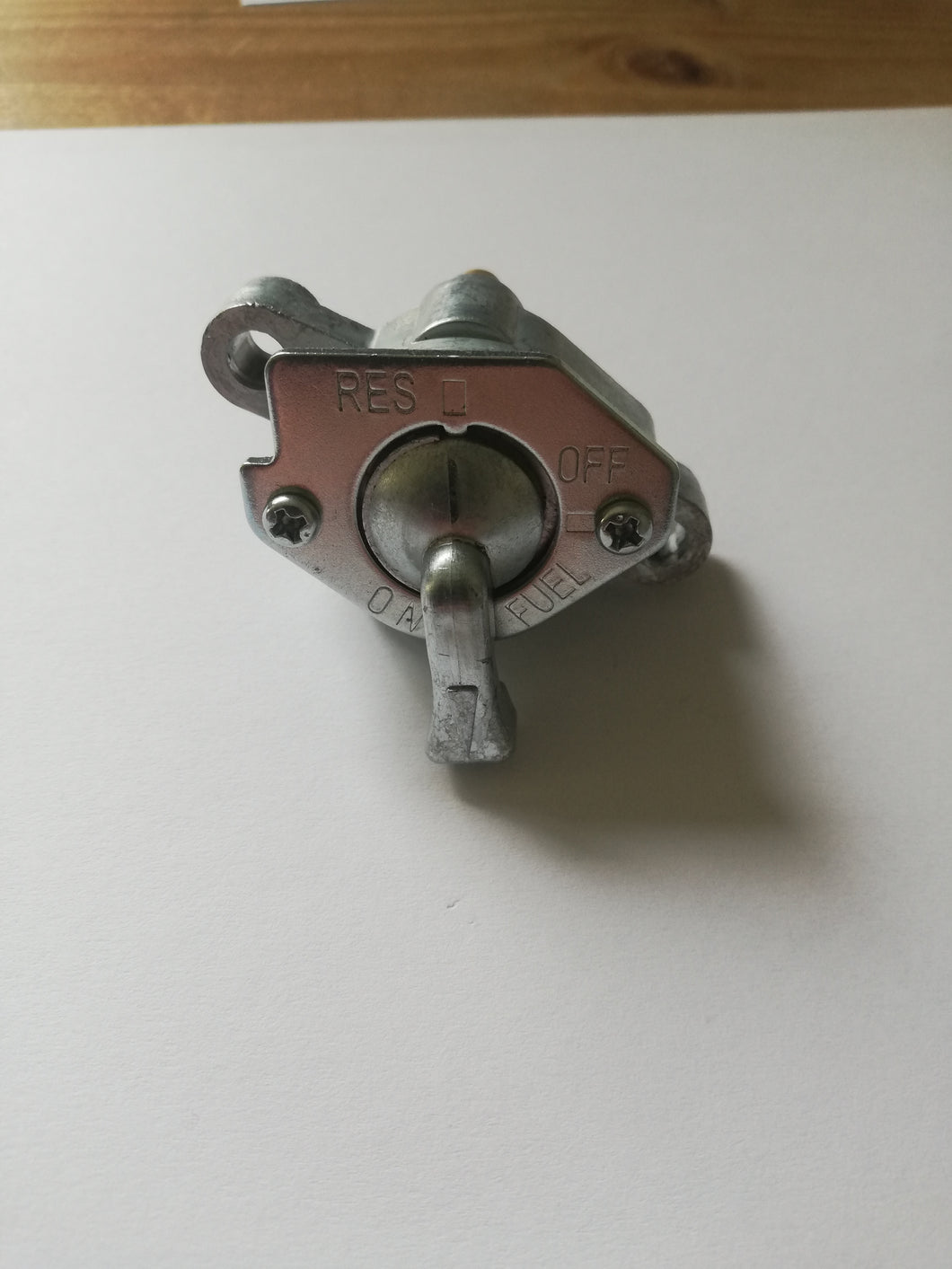 Benzinhahn RV 50/125 neu