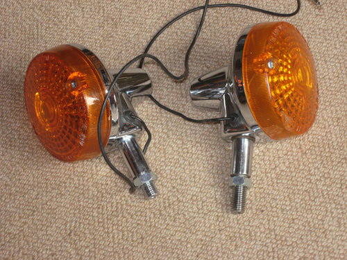 Blinker vorne RV 50 neu