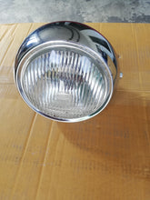 Laden Sie das Bild in den Galerie-Viewer, Scheinwerfer RV 50