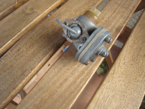 Benzinhahn gebraucht RV 90