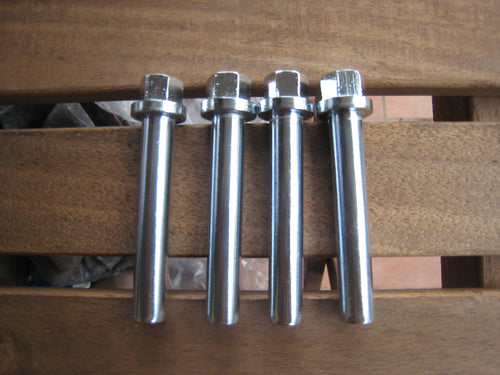 Zylinderkopfschrauben RV 125