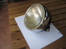 Laden Sie das Bild in den Galerie-Viewer, Scheinwerfer komplett RV 90